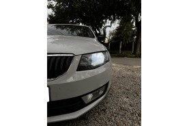 Skoda Octavia 3 LED első szett halogén lámpás modellhez
